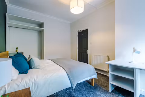 114-woodsley-road-leeds-ROOM