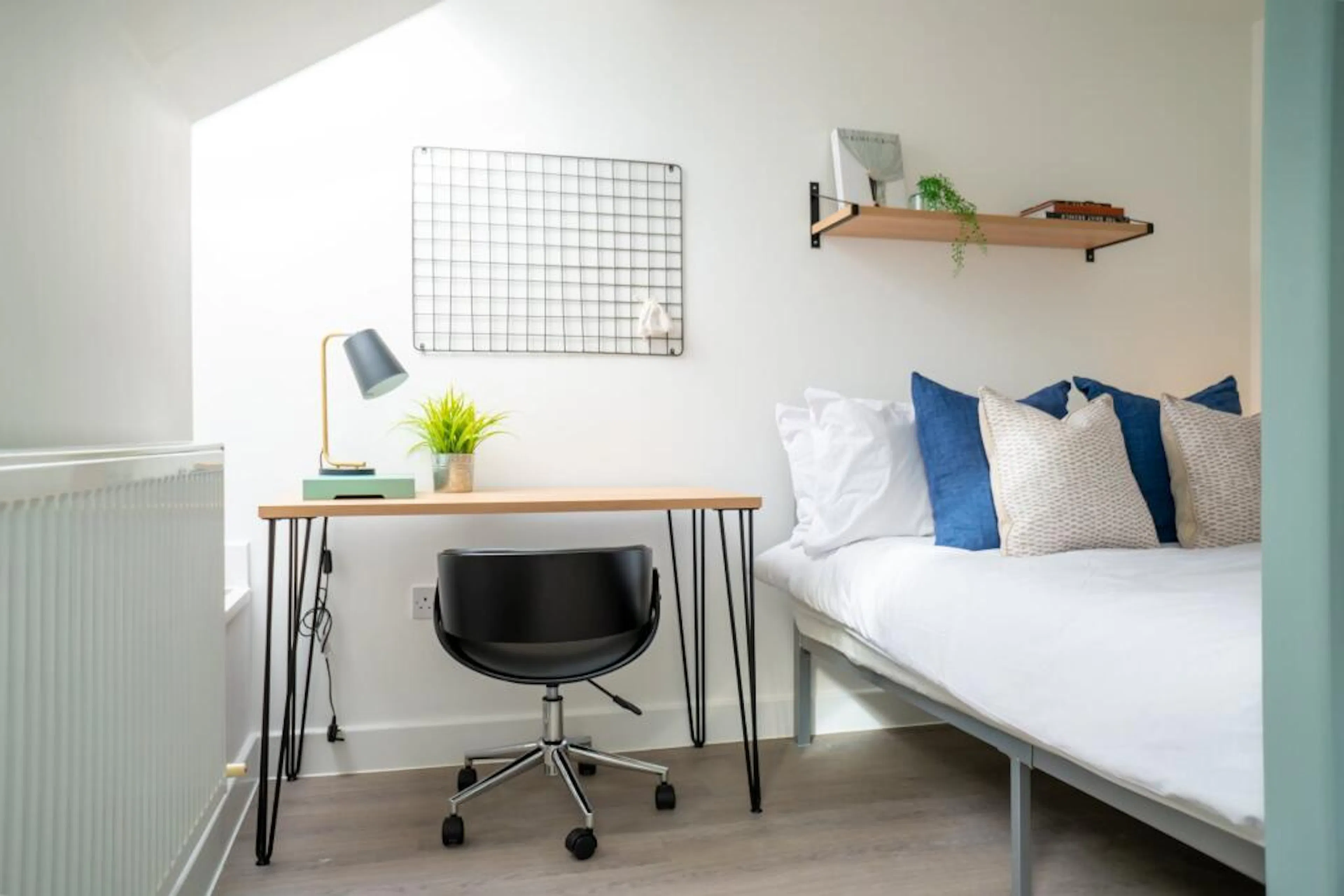 3 Bedroom Apartment ROOM 2