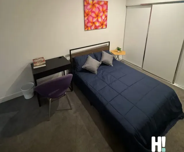 2 Beds 1 Bath room image 2