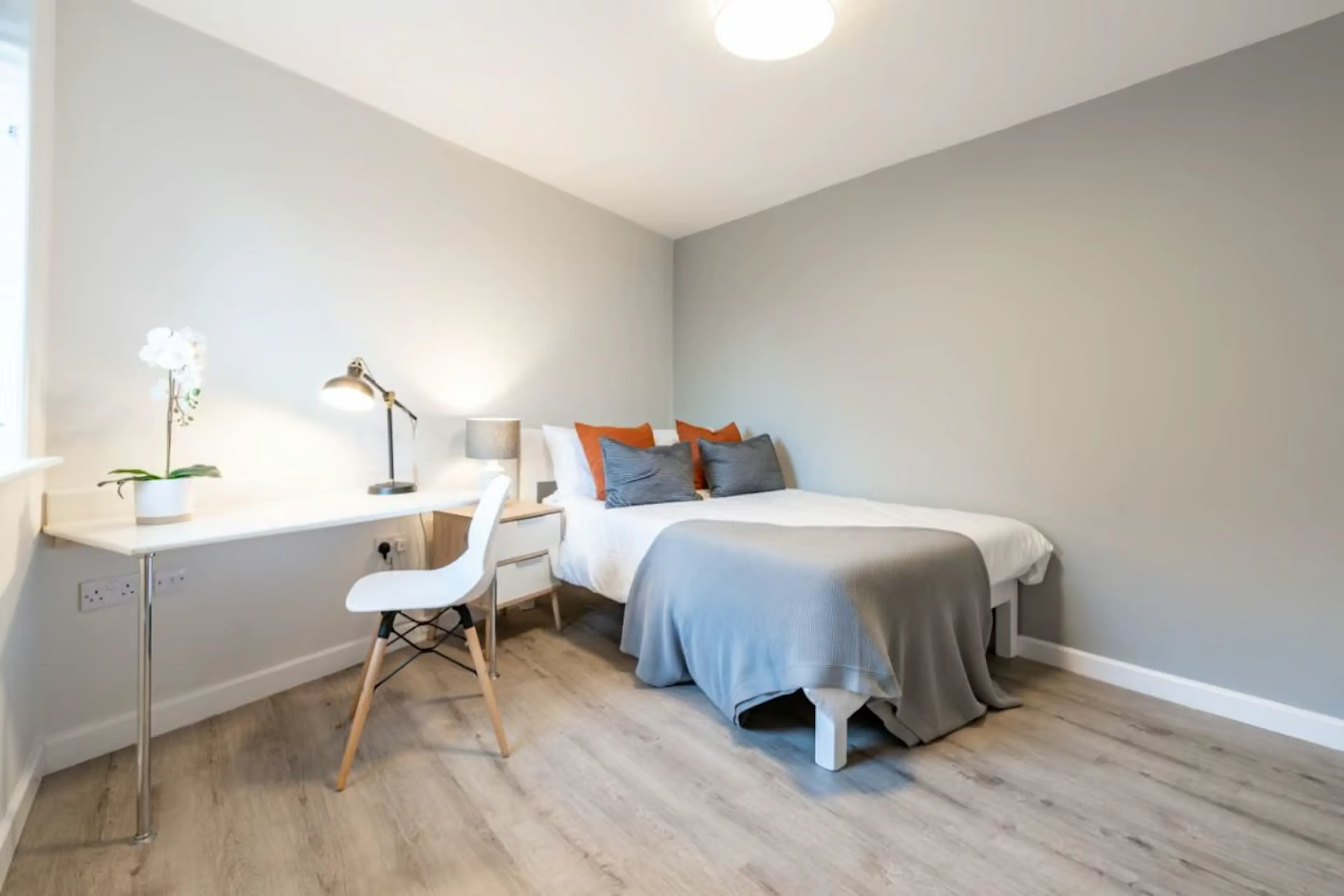 ROOM ROOM 2