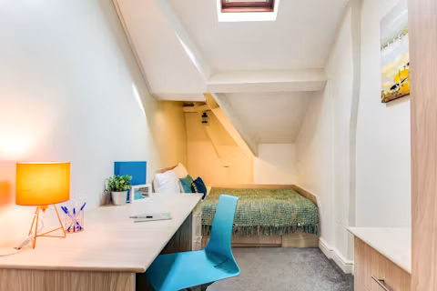 flat-6-229-hyde-park-leeds-ROOM