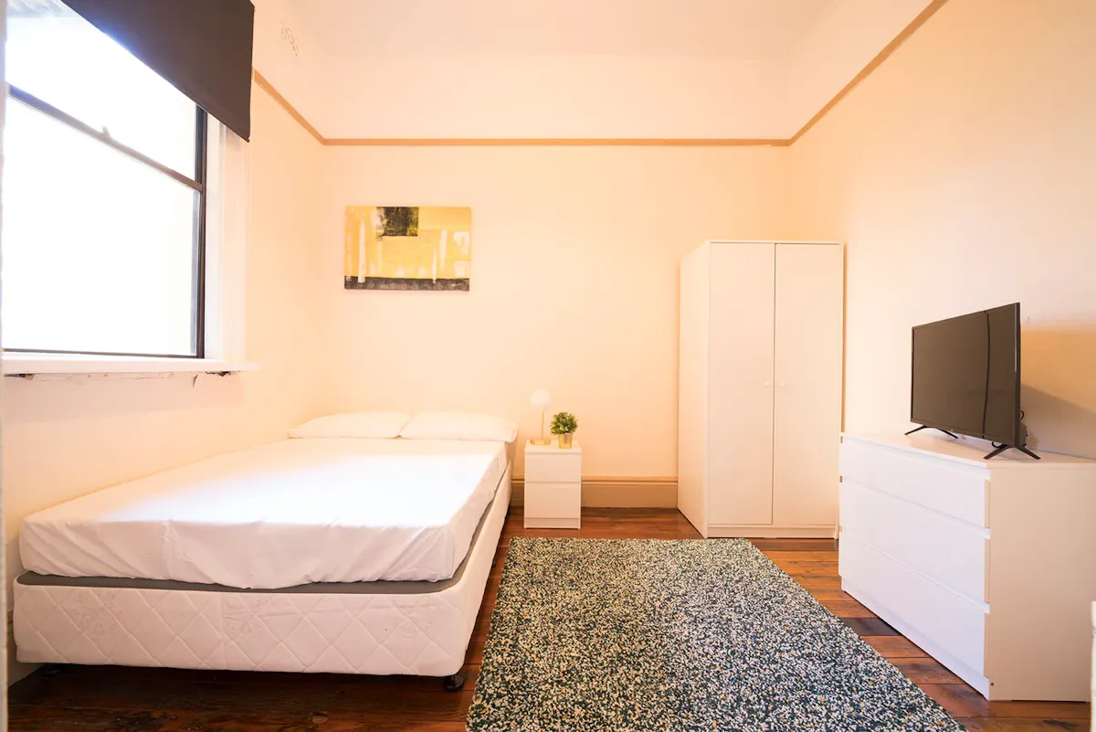 Room 2 (Standard) ROOM