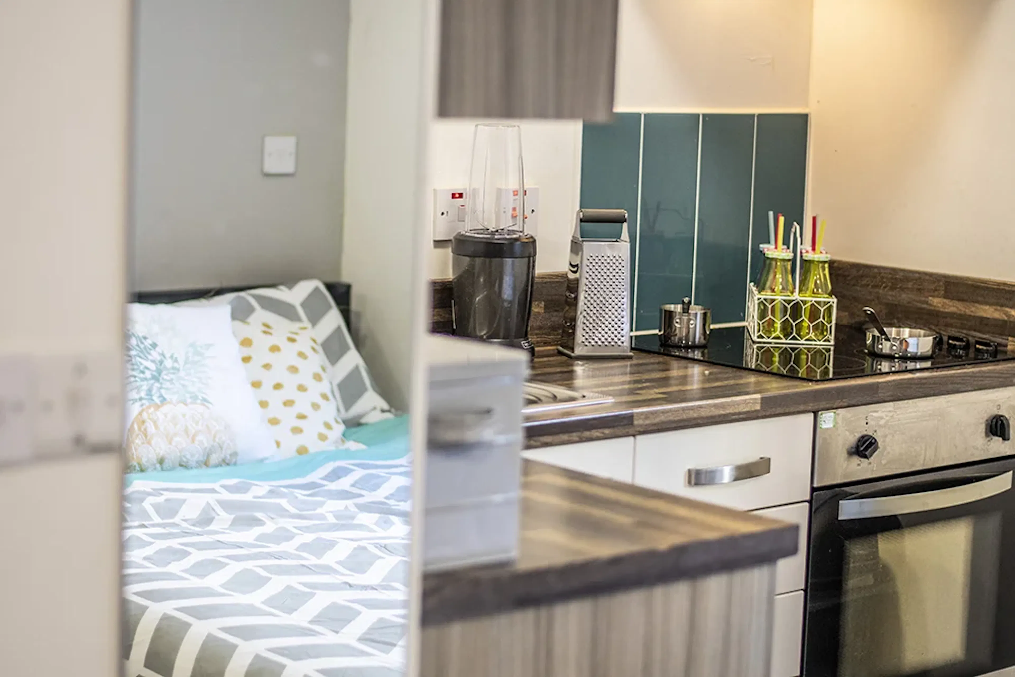 ROOM ROOM 2
