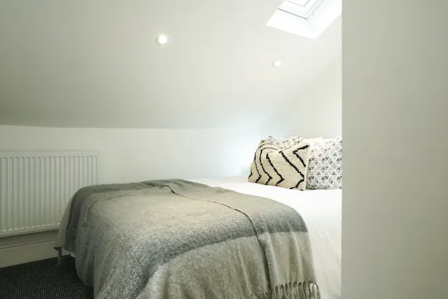 5 Bed Apartment room image 2
