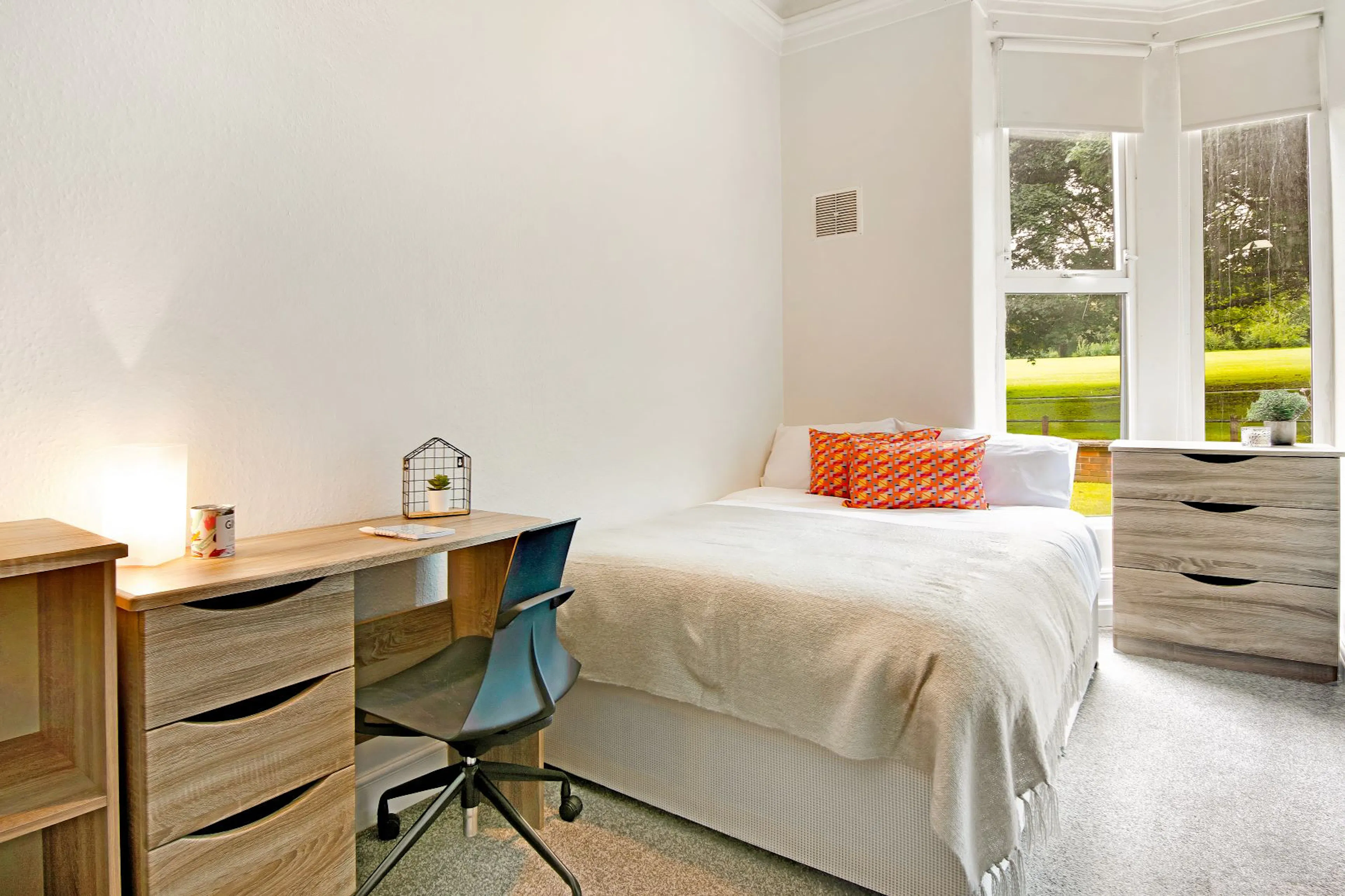 ROOM ROOM 3