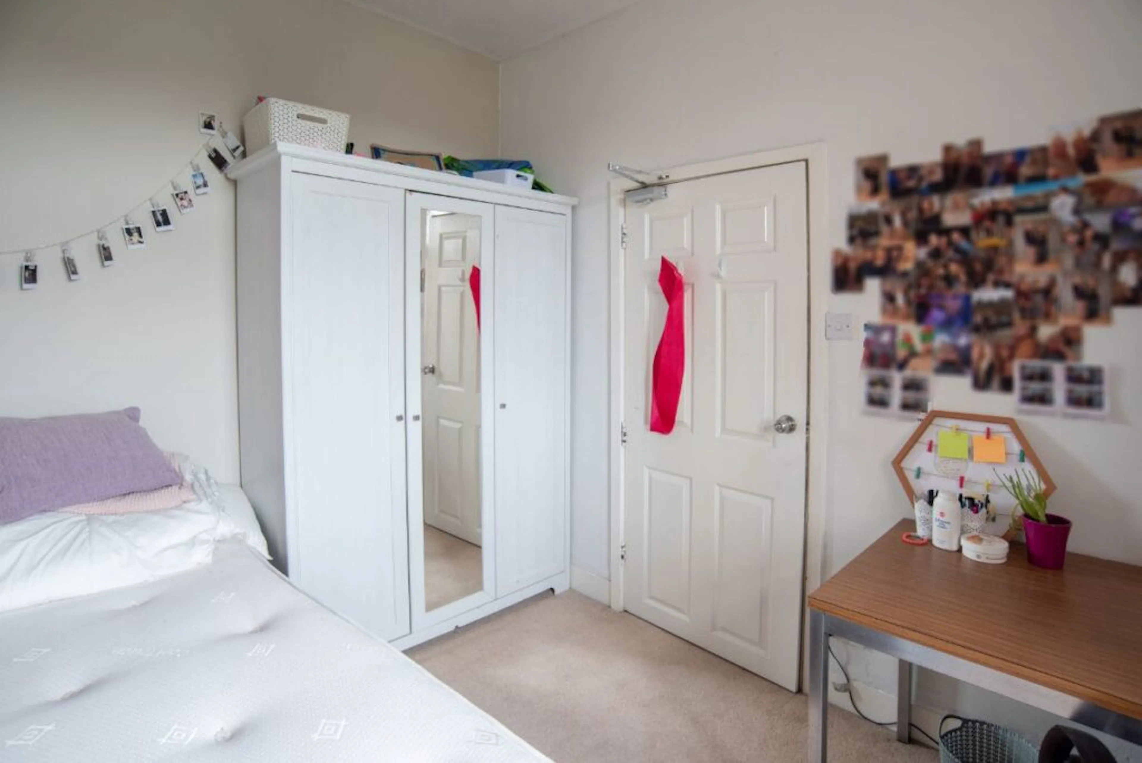 ROOM ROOM 2