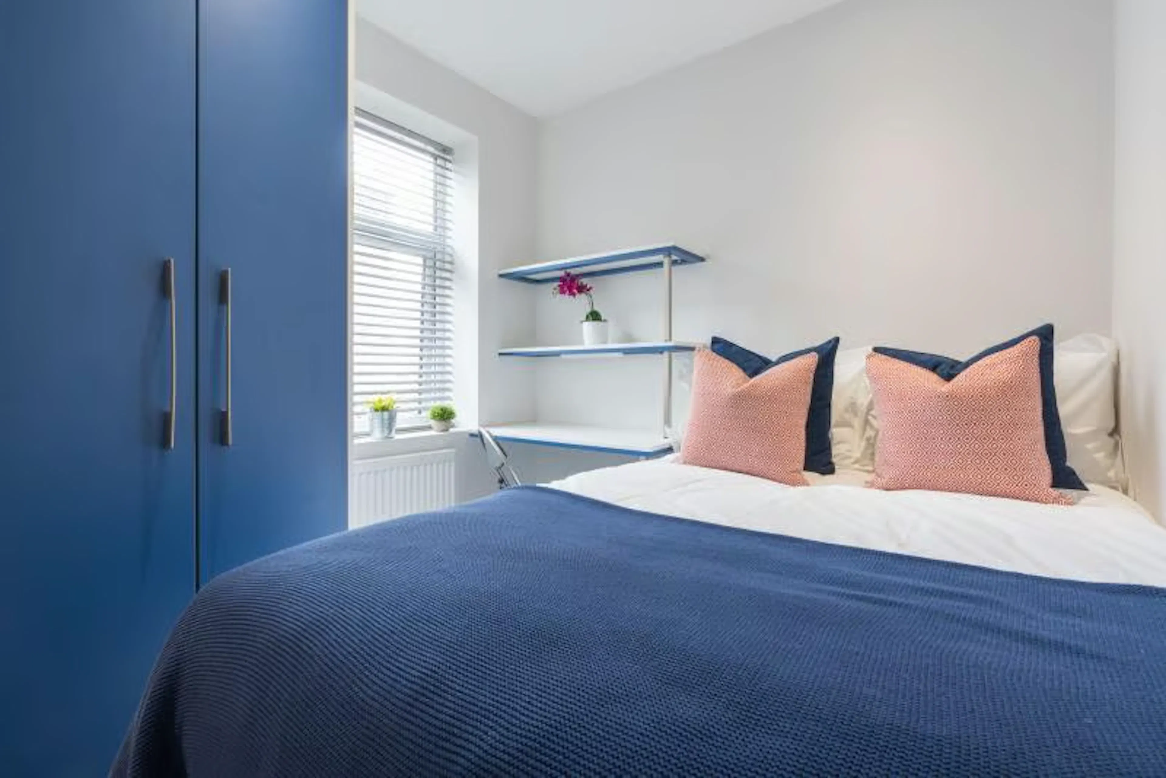 4 Bed Apartment ROOM 2