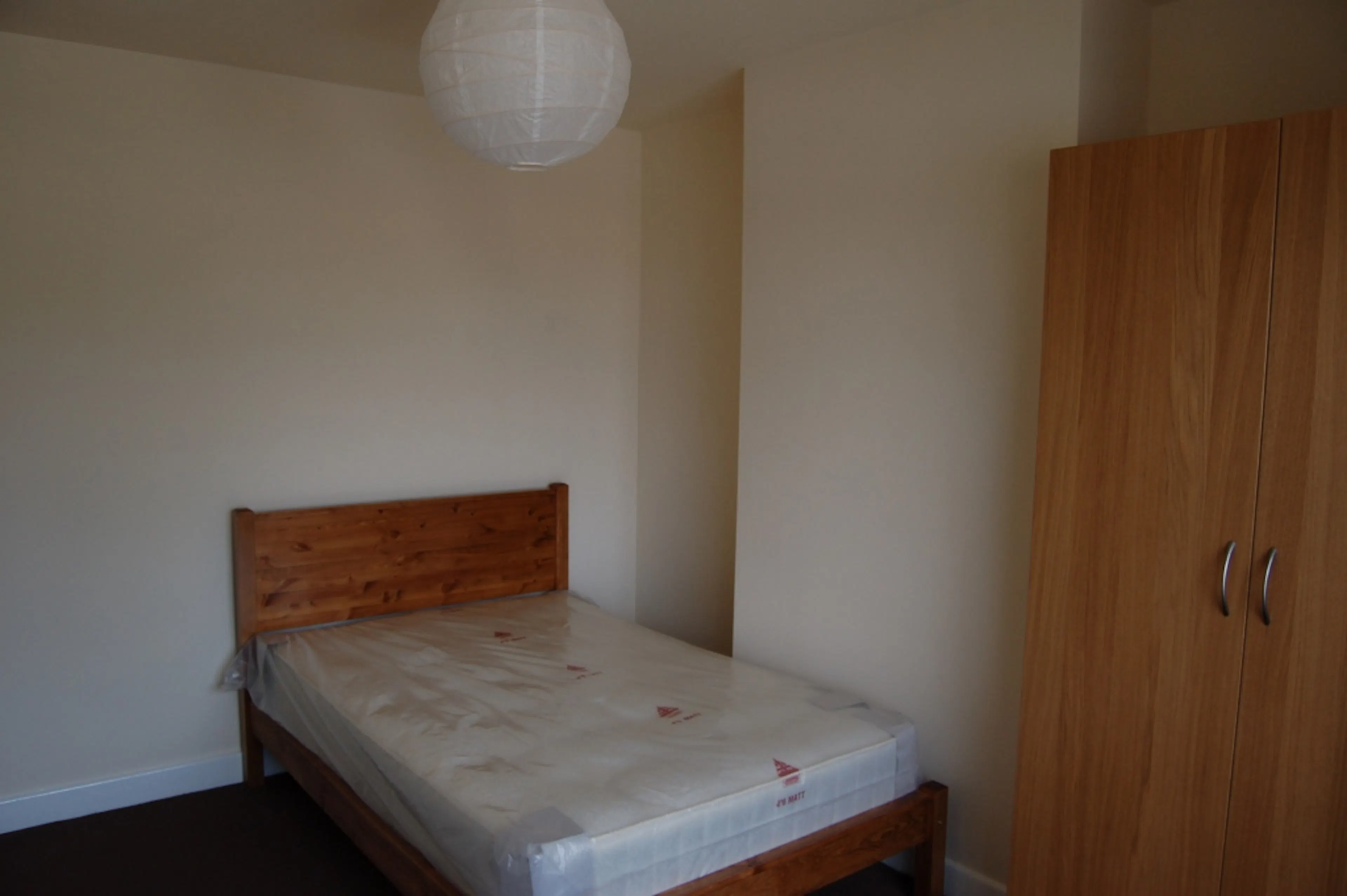 ROOM ROOM 4