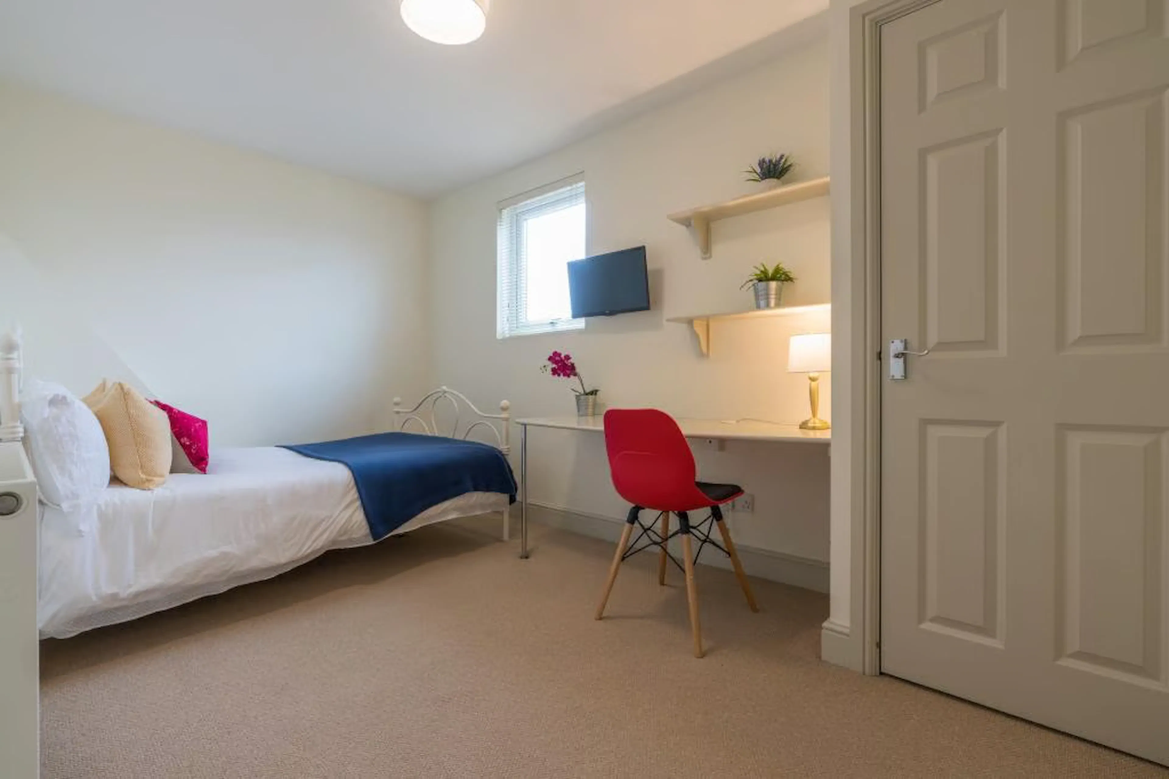 4 Bed Apartment ROOM 3