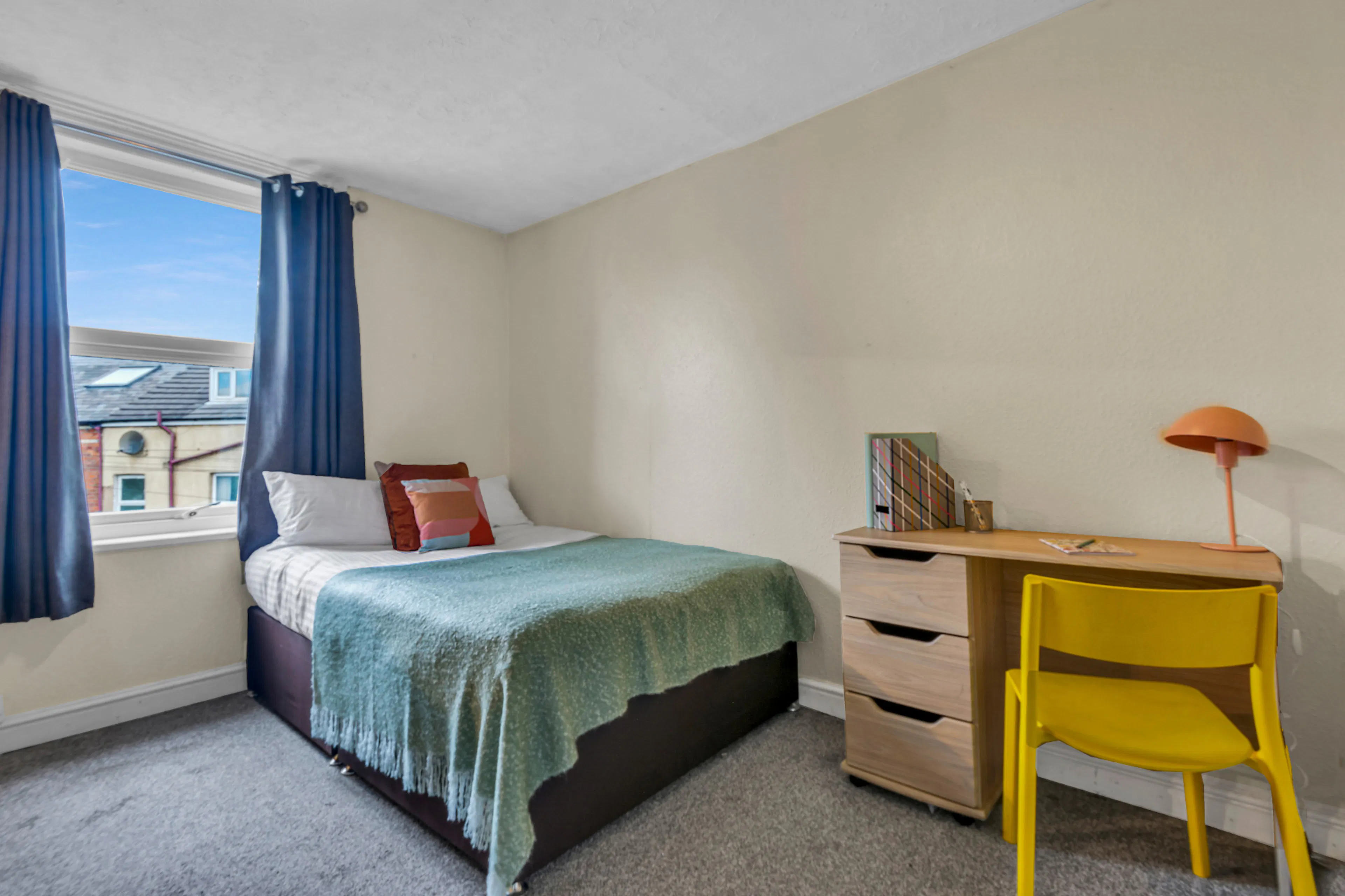 ROOM ROOM 3