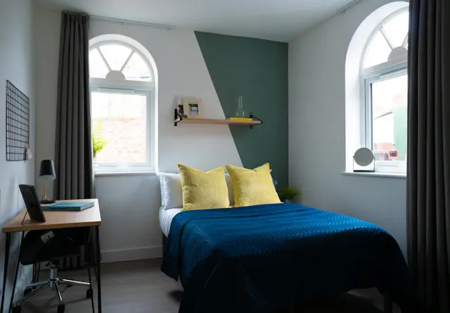 Double Room room image 5