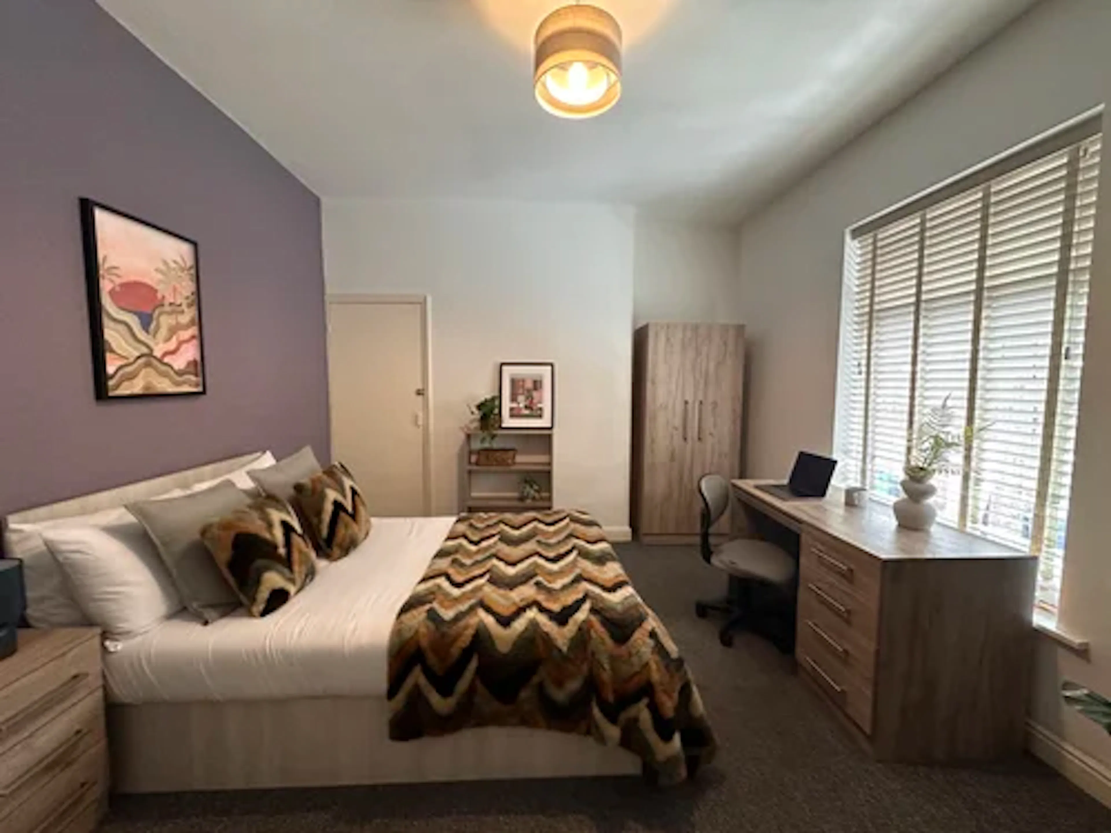 4 Bedroom Apartment ROOM 3
