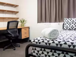 raymont-residential-college-brisbane-Primmer Single – Full Board