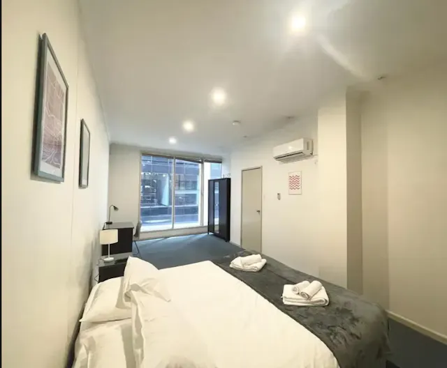 Room 1 room image 2