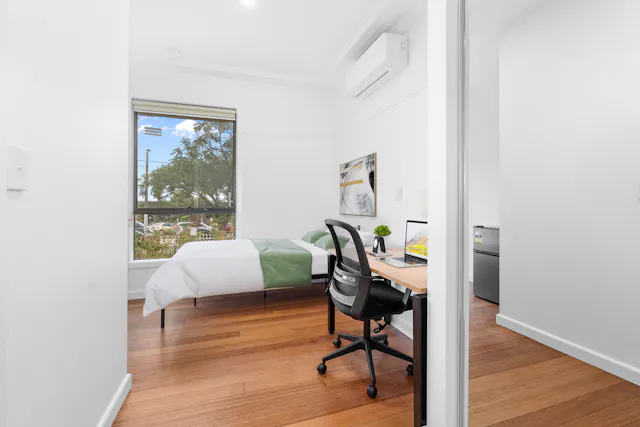 Single Ensuite Room room image 2