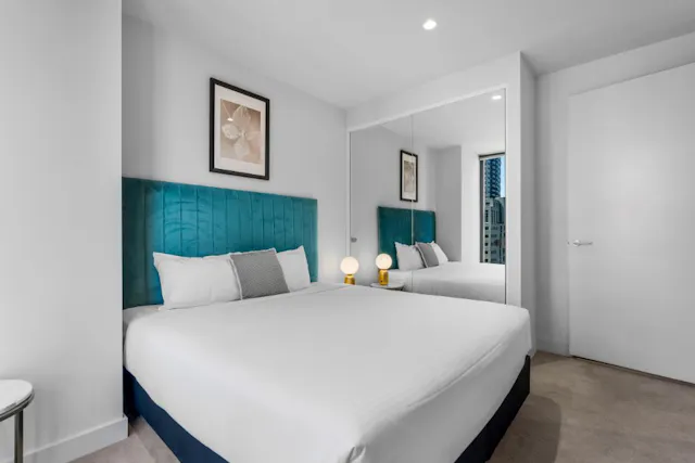 2 Bedroom, 2 Bathroom Apartment room image 2