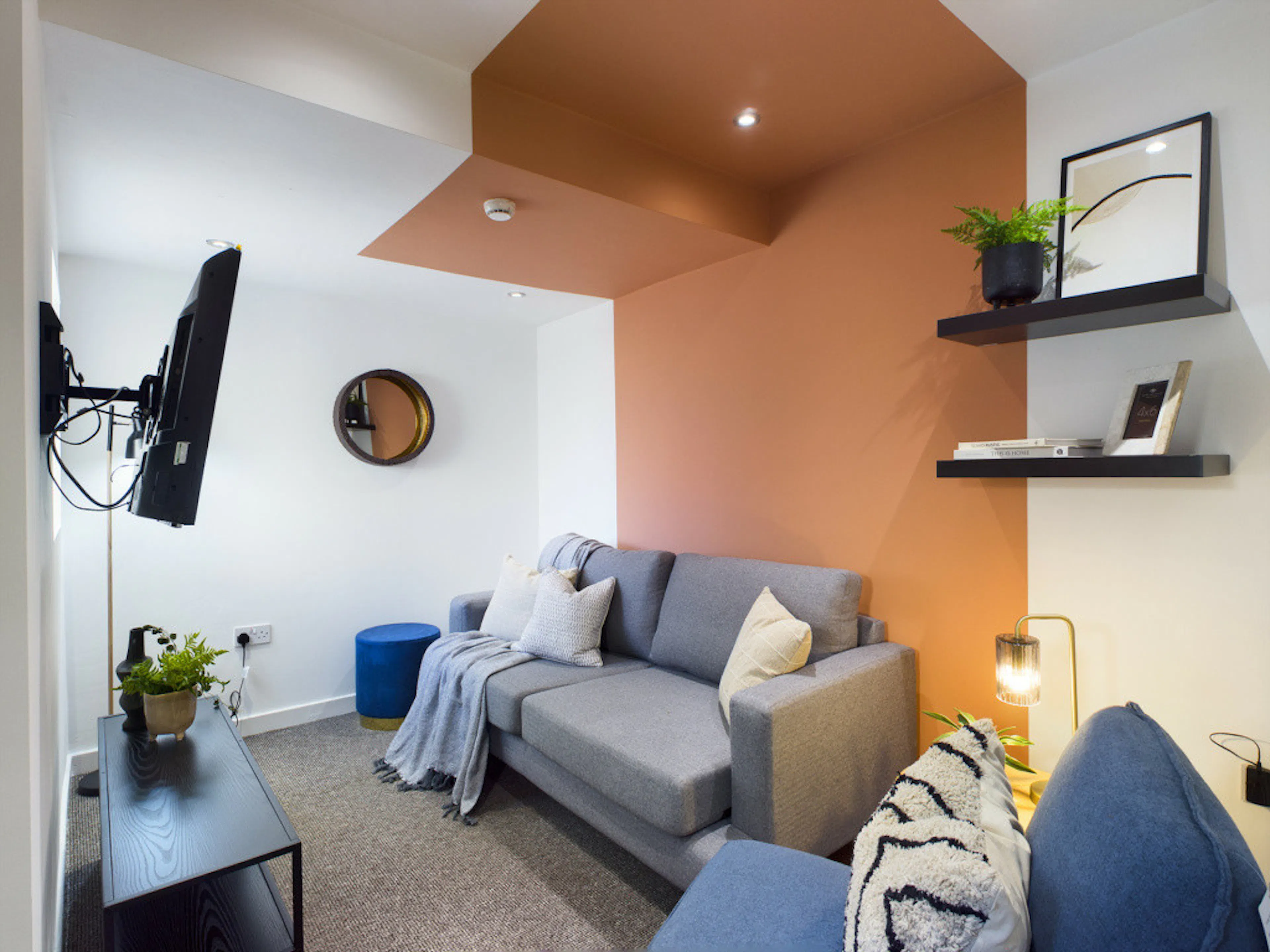 4 Bed Apartment ROOM 3