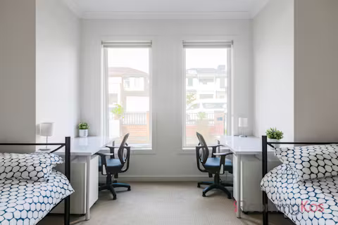 10-auguste-avenue-melbourne-ROOM