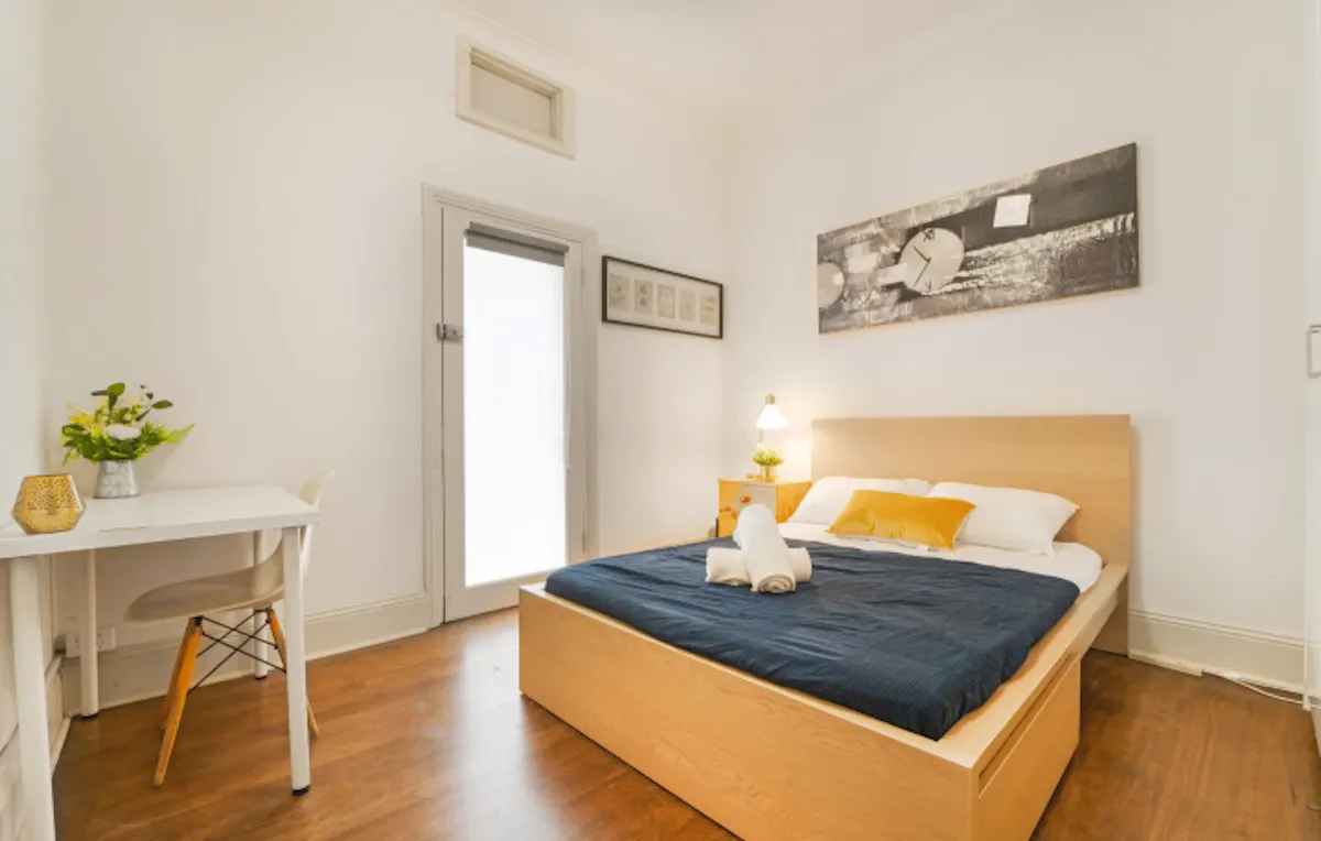 Room 1 ROOM