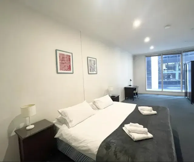 Room 1 room image 1