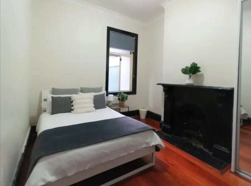 5-liberty-sydney-Room 1 Standard