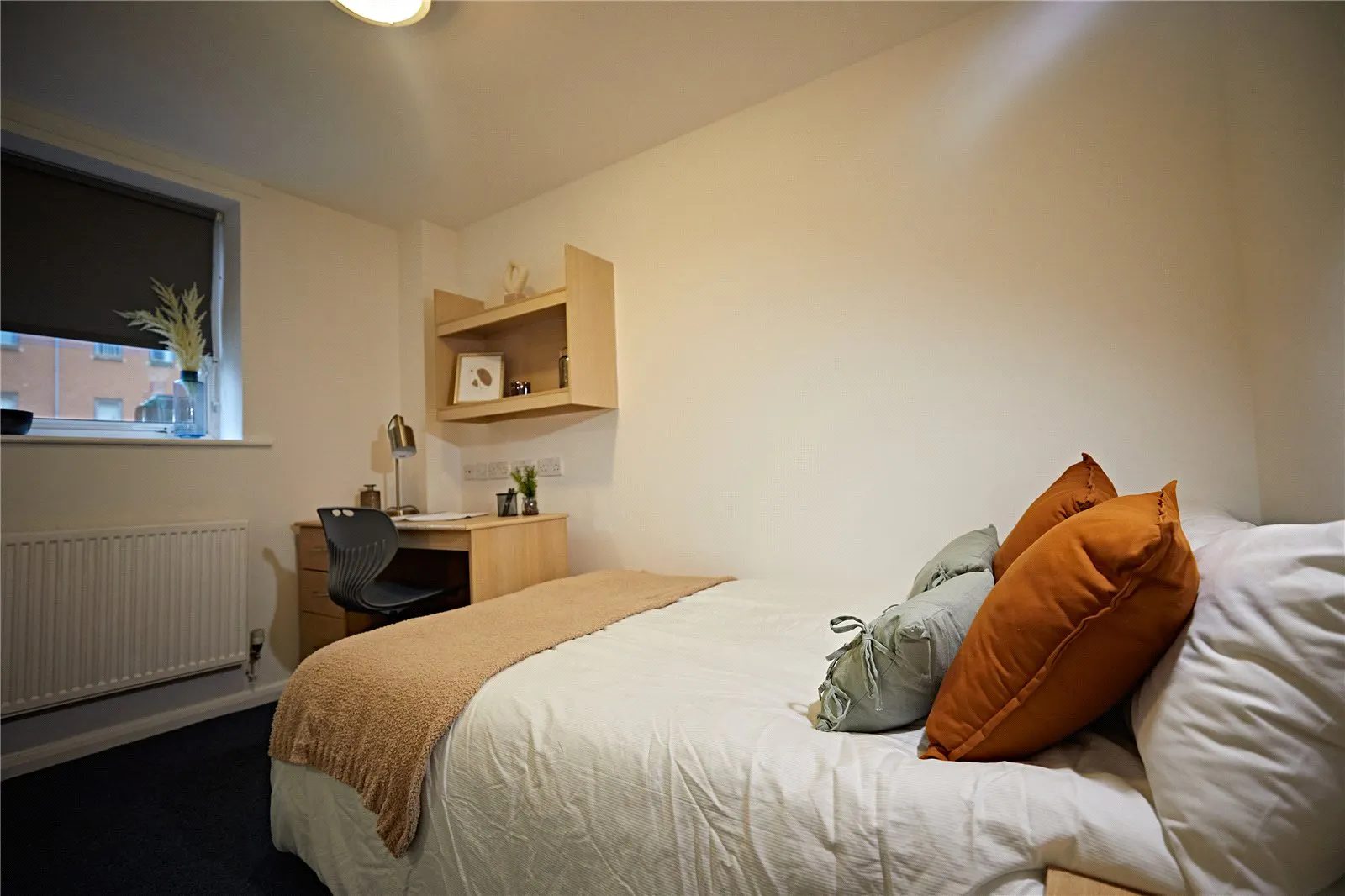 ROOM ROOM 1