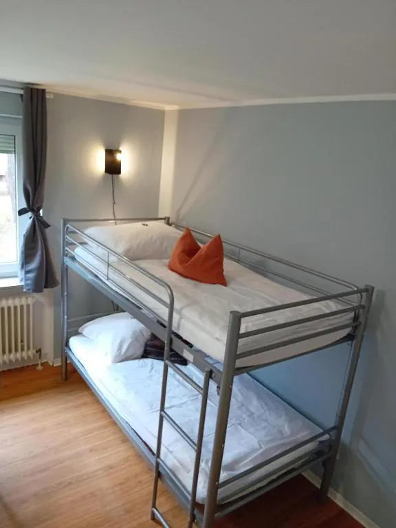 Twin Room ROOM 3