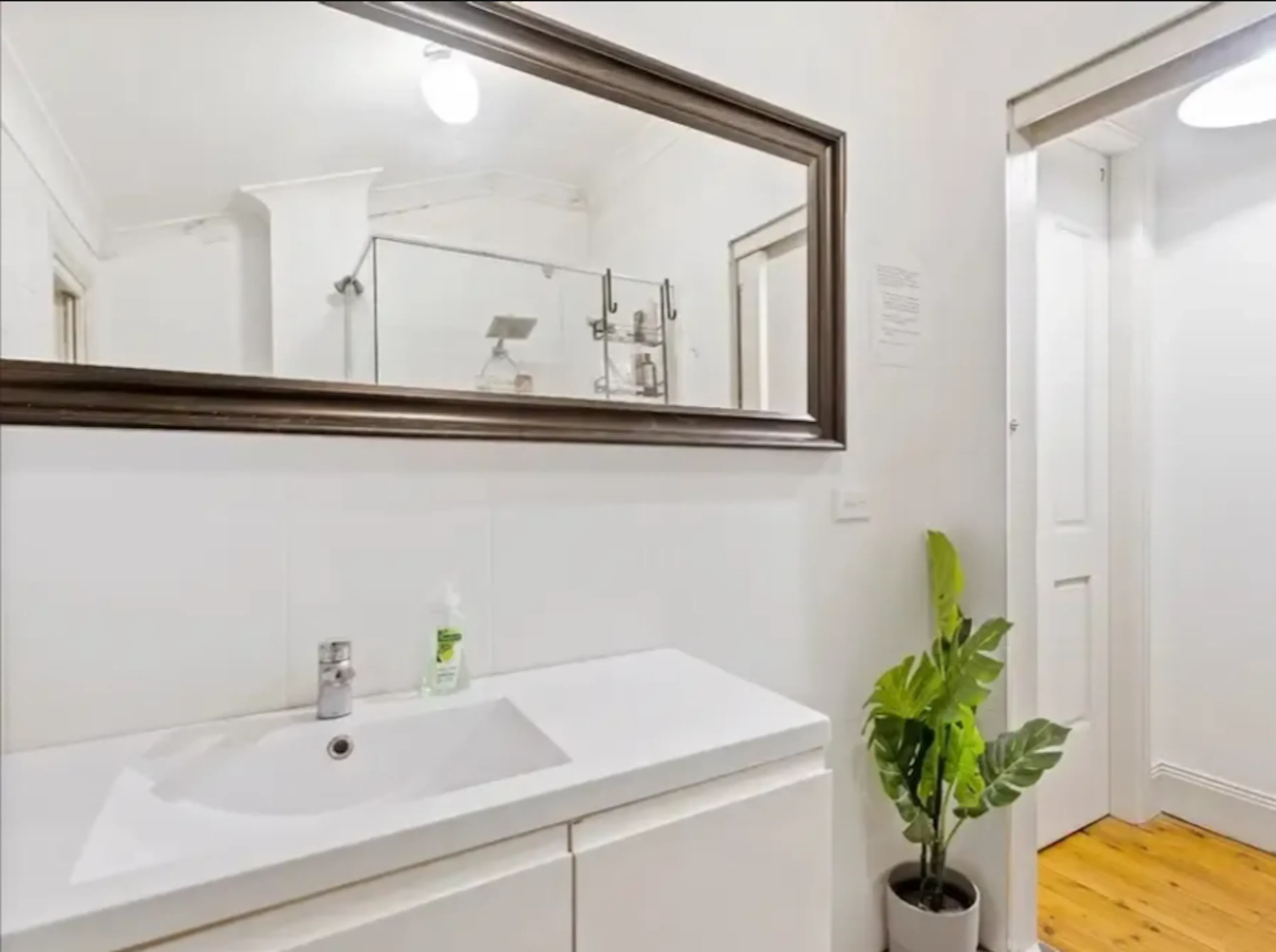 Room 2 whole (Ensuite) BATHROOM 4