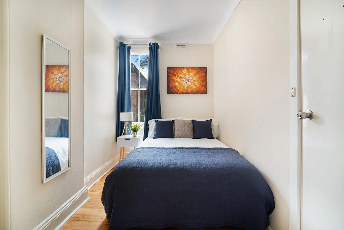 Room 2 ROOM