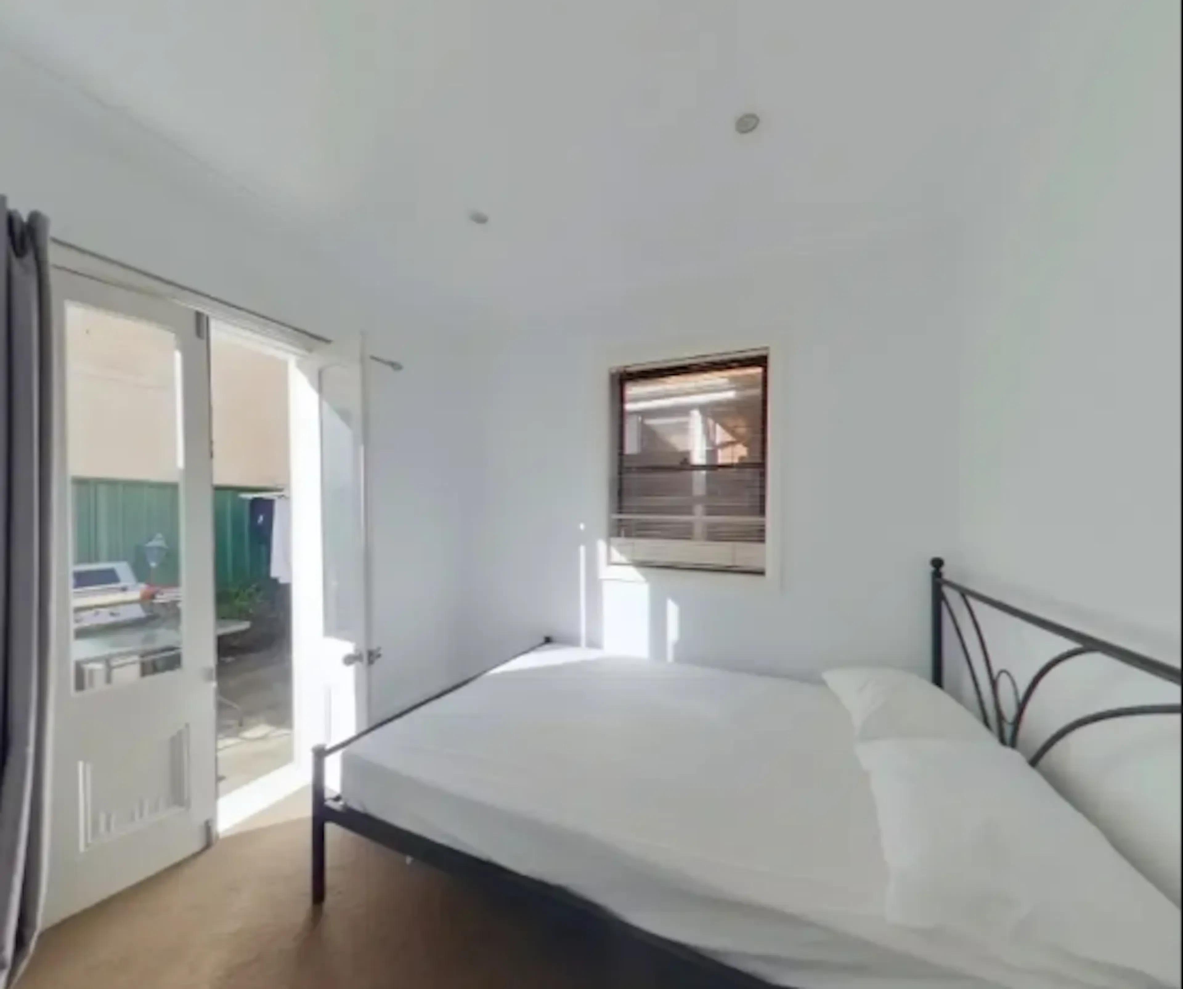Room 3 (Ensuite) ROOM 4