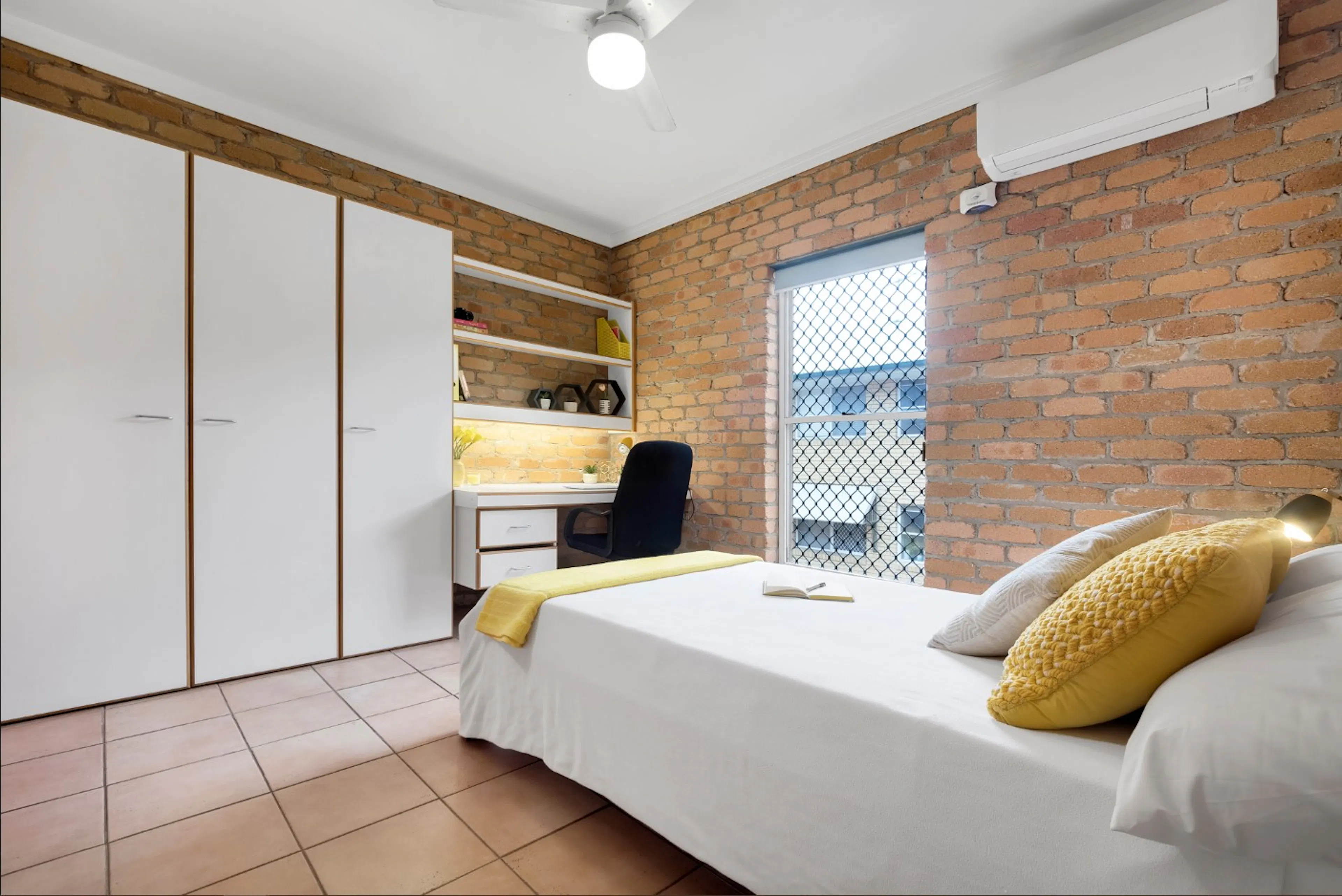 Standard Room + AC ROOM 2