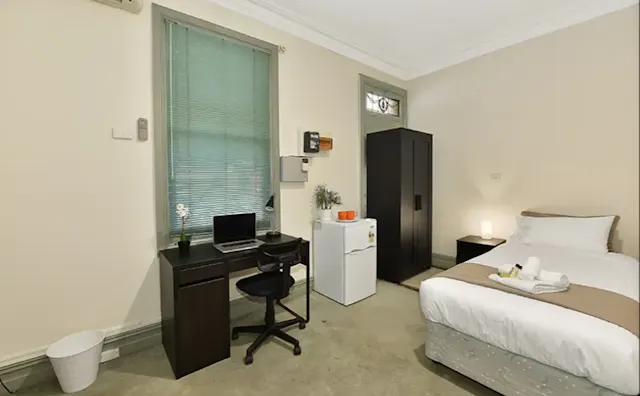 Room 3 room image 1