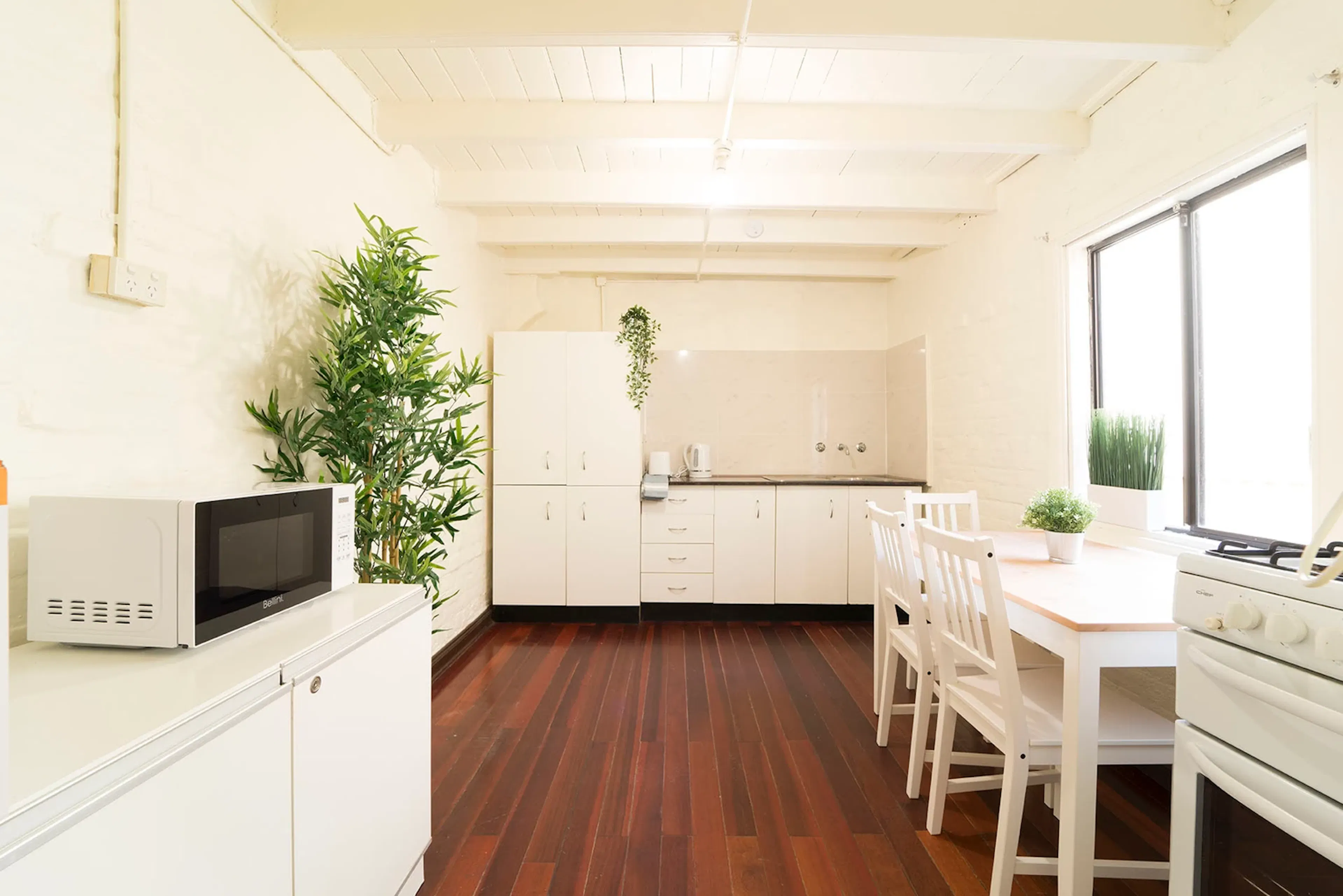 Room 3 (Standard) KITCHEN 2