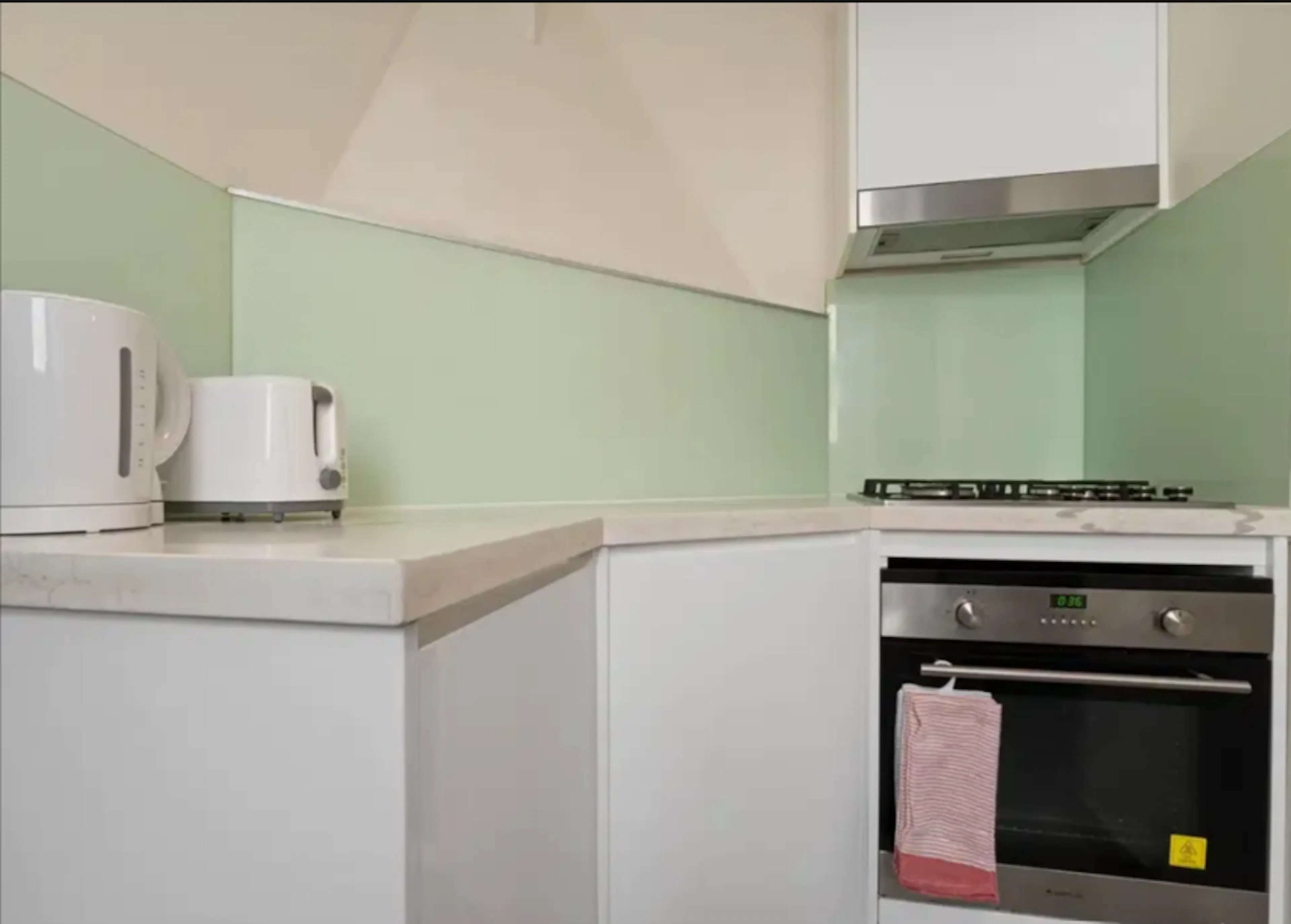 Room 3 Standard KITCHEN 4