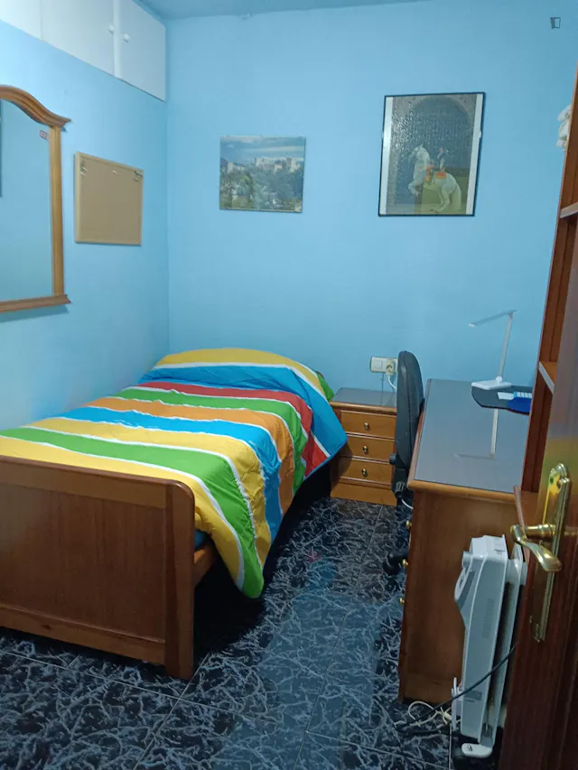 5 Bedroom Apartment room image 1