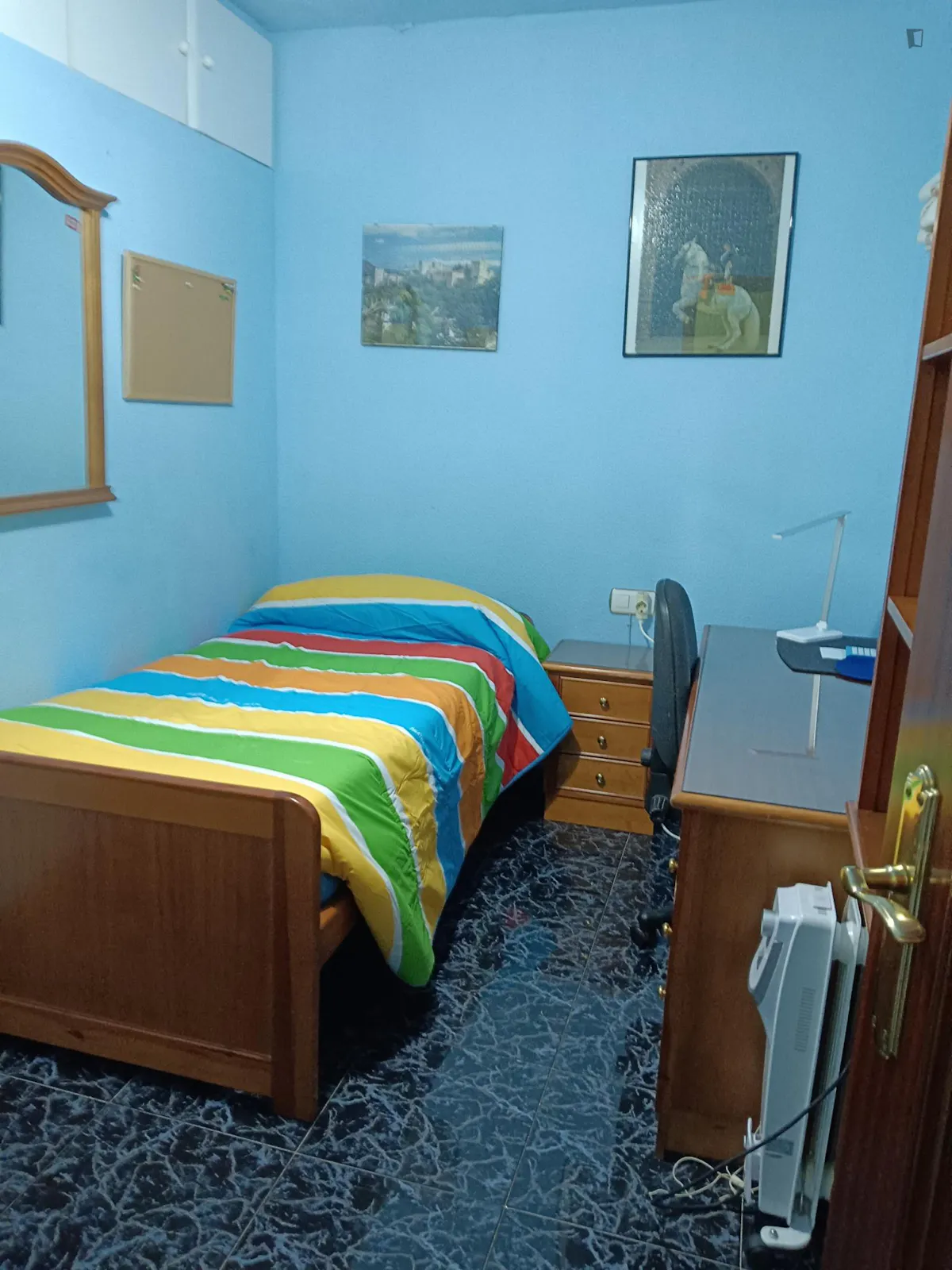 5 Bedroom Apartment ROOM