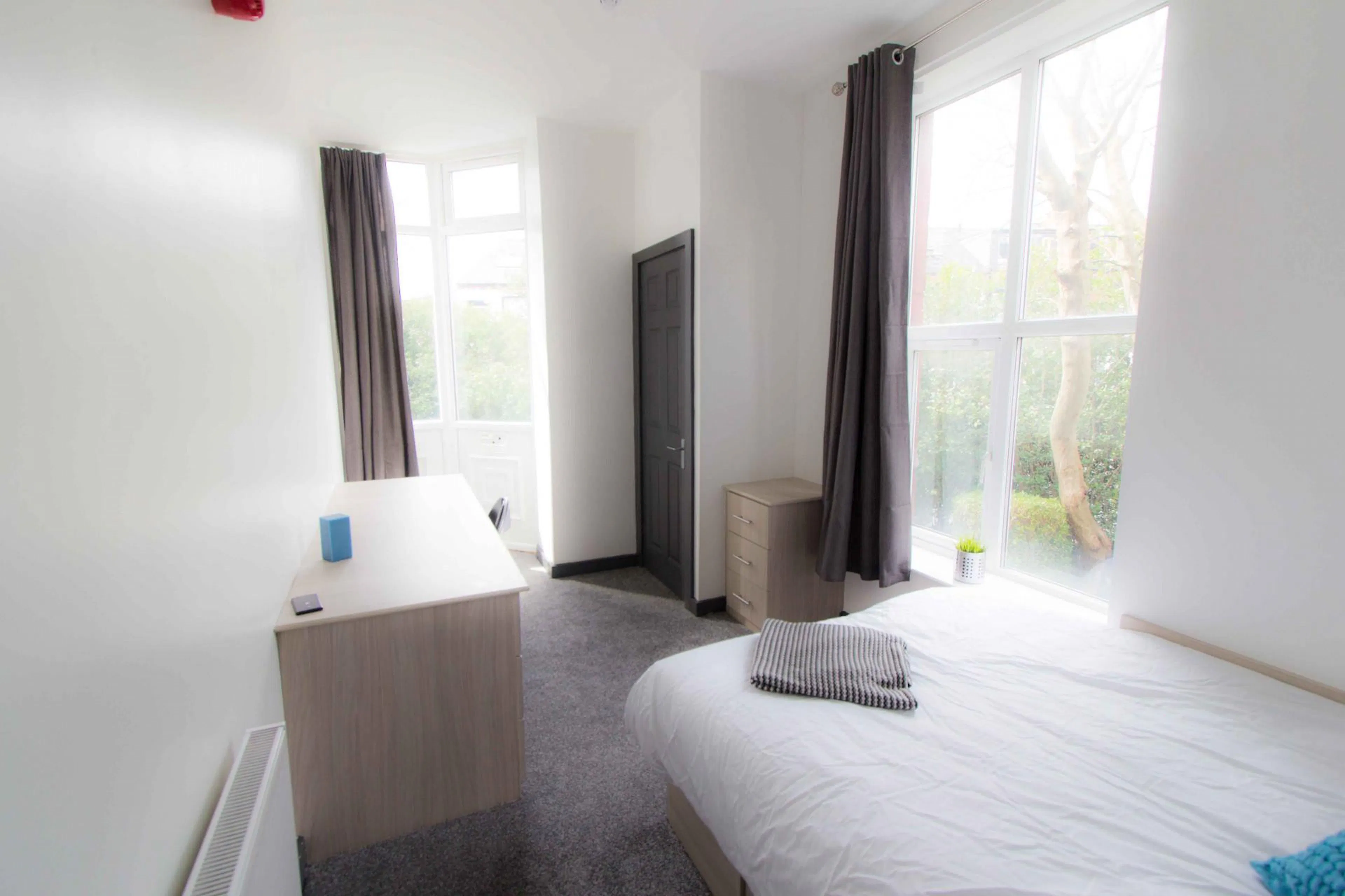3 Bedroom Apartment ROOM 1