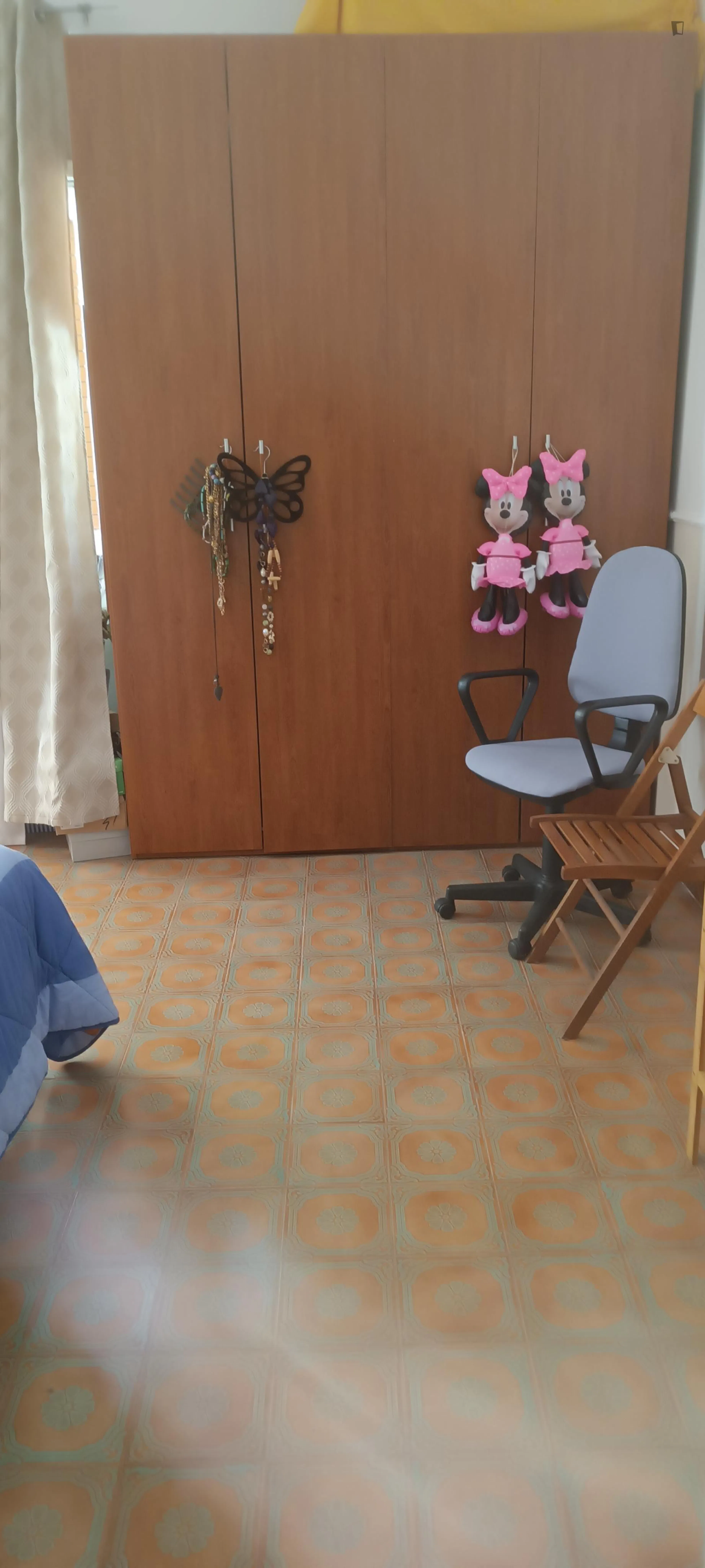 Singe Bedroom in a shared apartment ROOM 2
