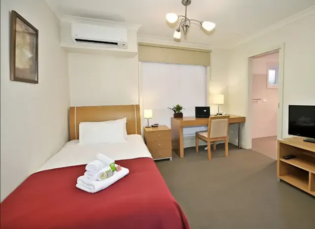 Room 4 room image 1