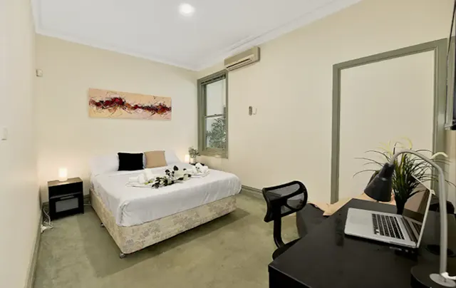 Room 4 room image 1
