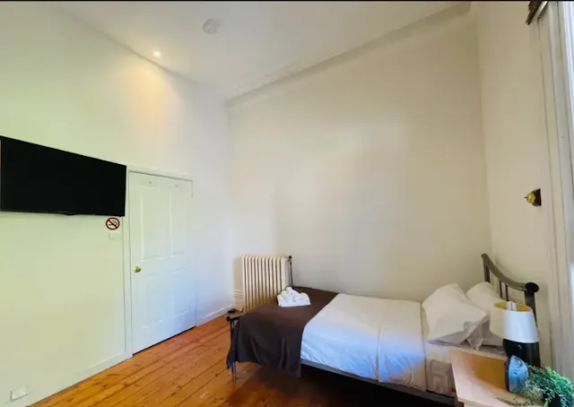 Room 4 room image 1