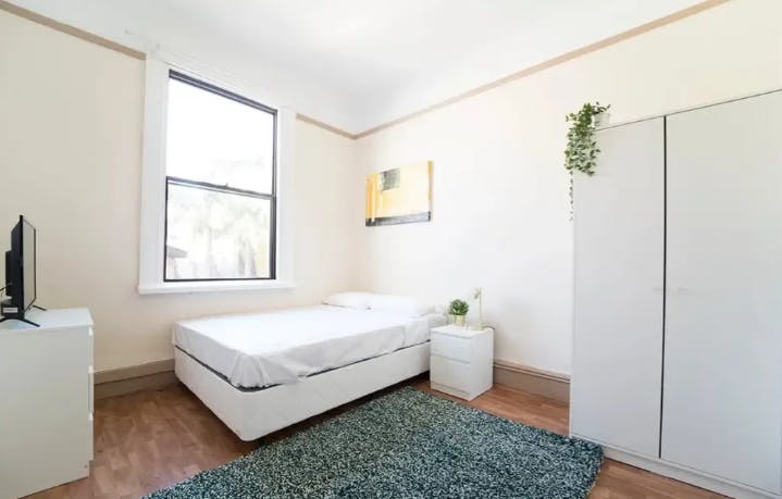 107-fizroy-street-sydney-Room 4 standard