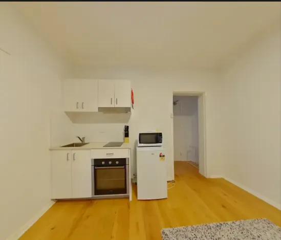 Room 4 KITCHEN 3