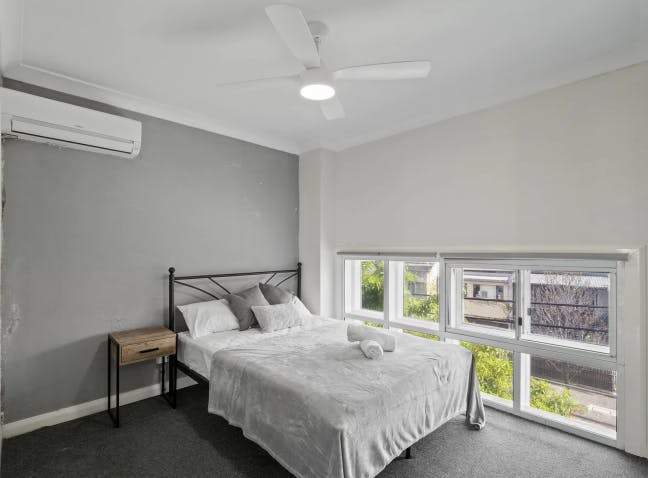 1465-crystal-2-sydney-Room 5 (Ensuite)