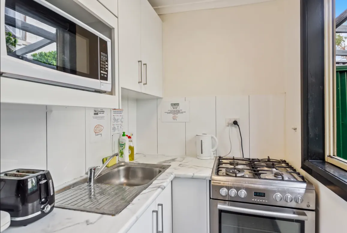 Room 5 Standard ( Balcony) KITCHEN 1
