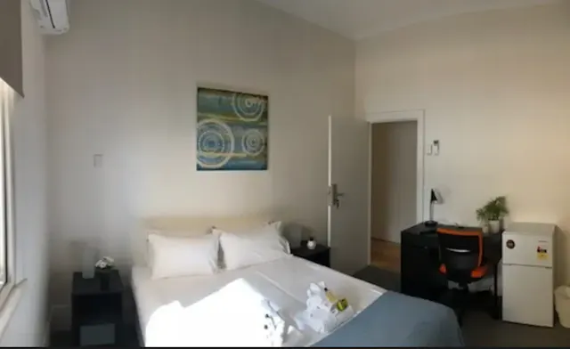 Room 7 room image 1