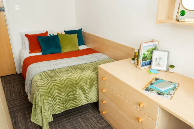Standard room image 1