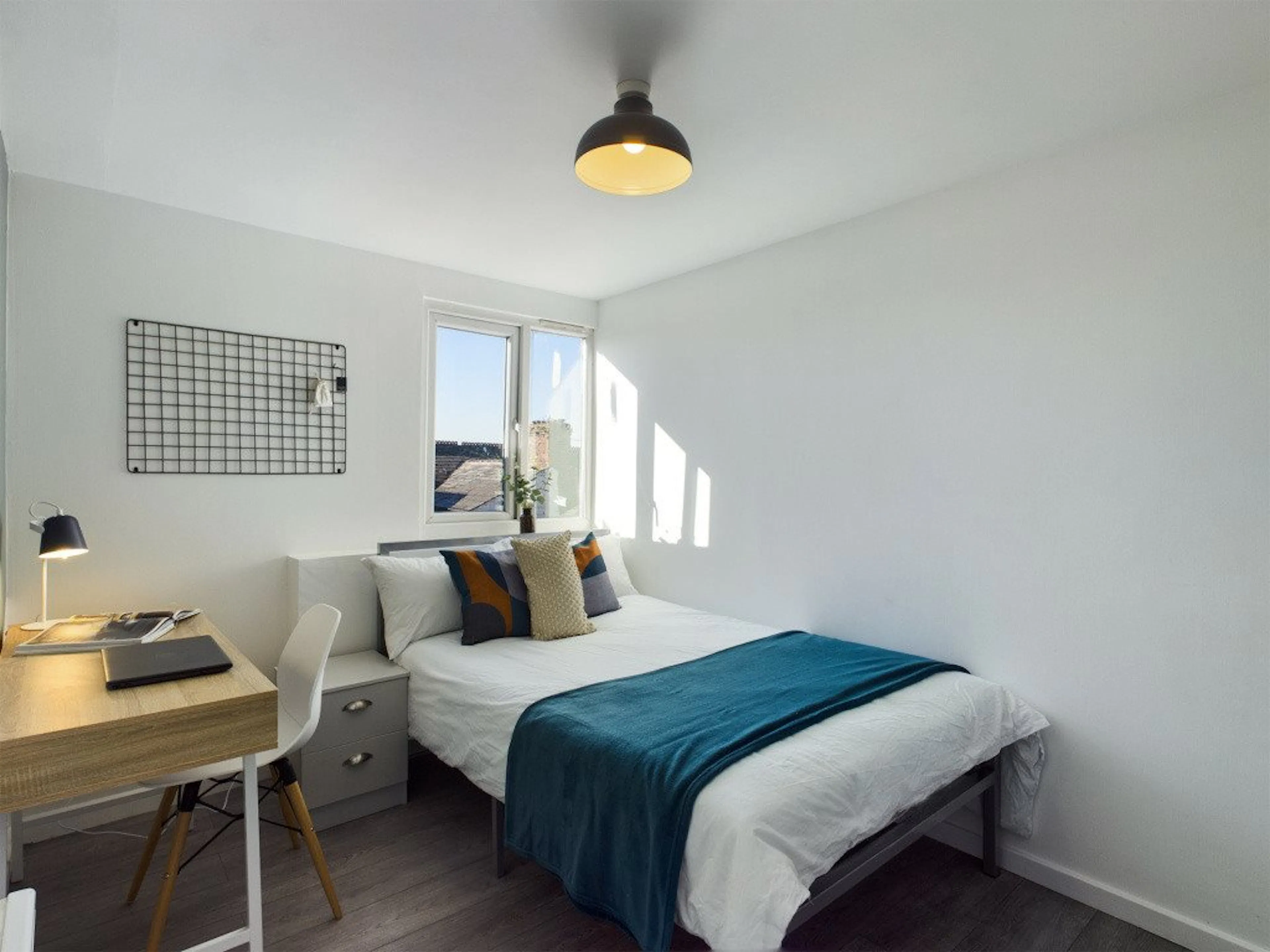 4 Bed Apartment ROOM 1
