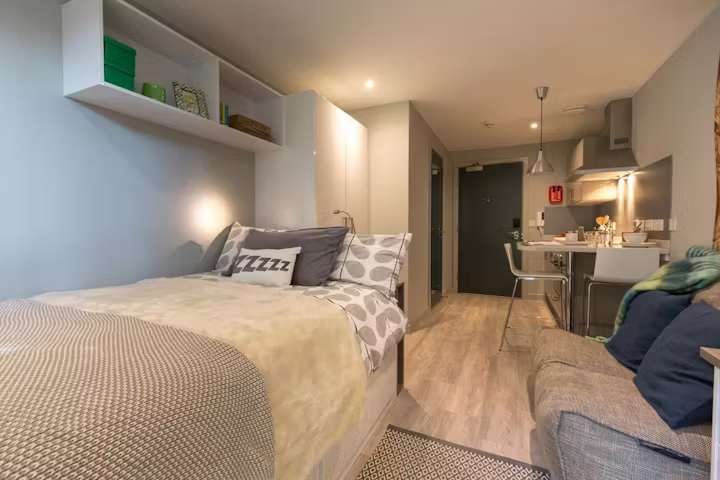 buccleuch-street-edinburgh-ROOM-1