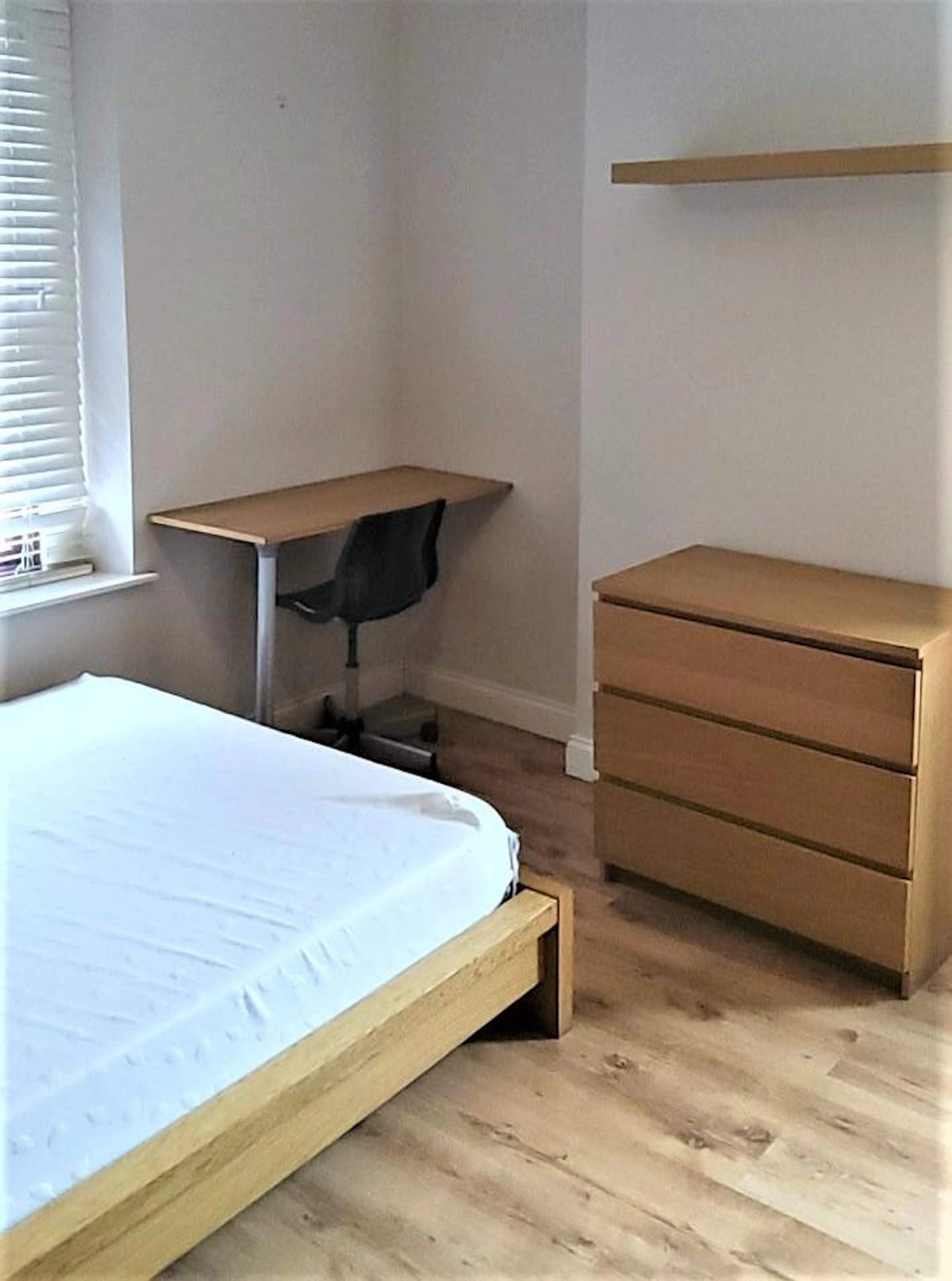 ROOM ROOM 2